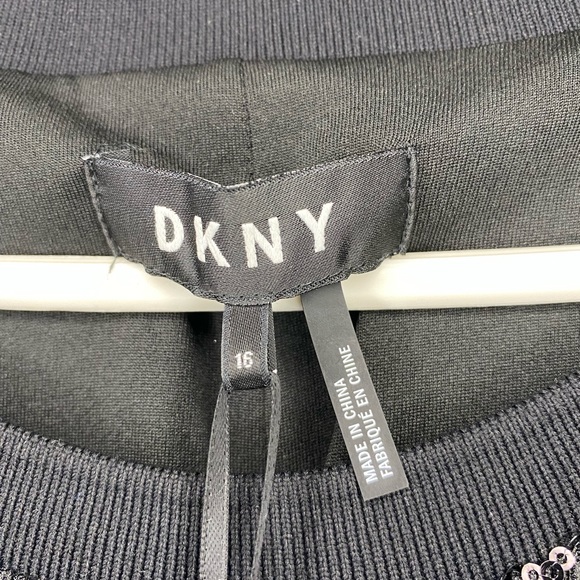 DKNY Black Bold Blooms Sequined Dress MSRP $139 🆕 - Picture 5 of 8